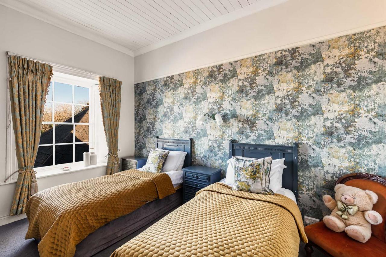 Granville House Apartments And Garden Suites Ballyferriter Buitenkant foto